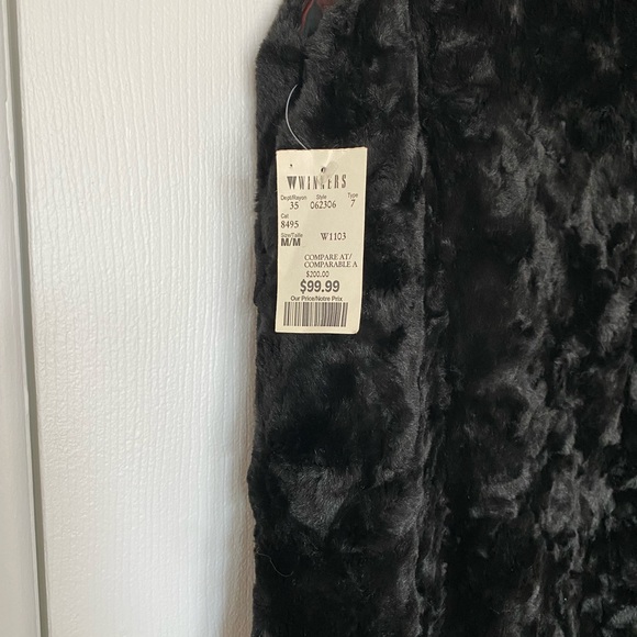 Vest - Picture 6 of 6